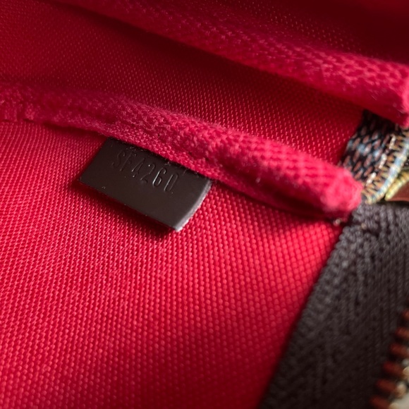 Authentic💯! LouisVuitton minipochette accessories - Picture 9 of 9